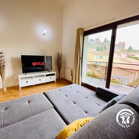 Loft Cocon Climatise - Imprenable Vue Sur Le Chateau Comtal アパート